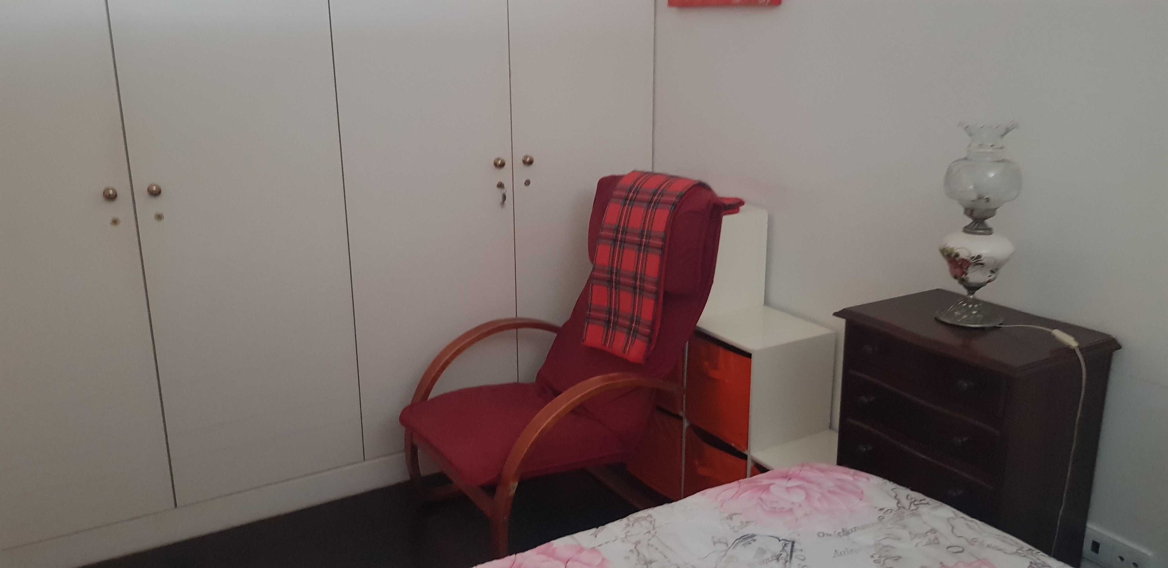 Maravilhoso studio em condominio privado, localizacao privilegiada!