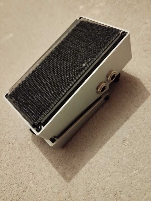 Syntezator basowy BOSS SYB-5