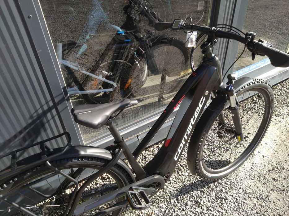 Rower elektryczny Bosch SUV grube opony niska rama