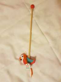 Drewniany pchacz dla dzieci papuga LORI 47 cm
