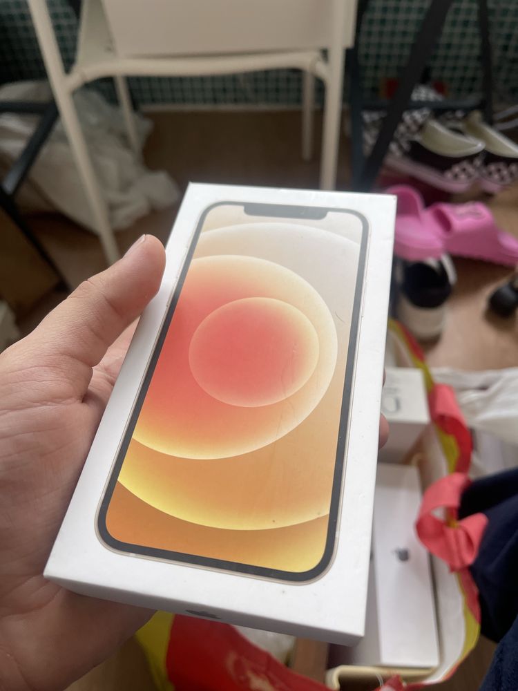 Vendo Caixa Iphone 12