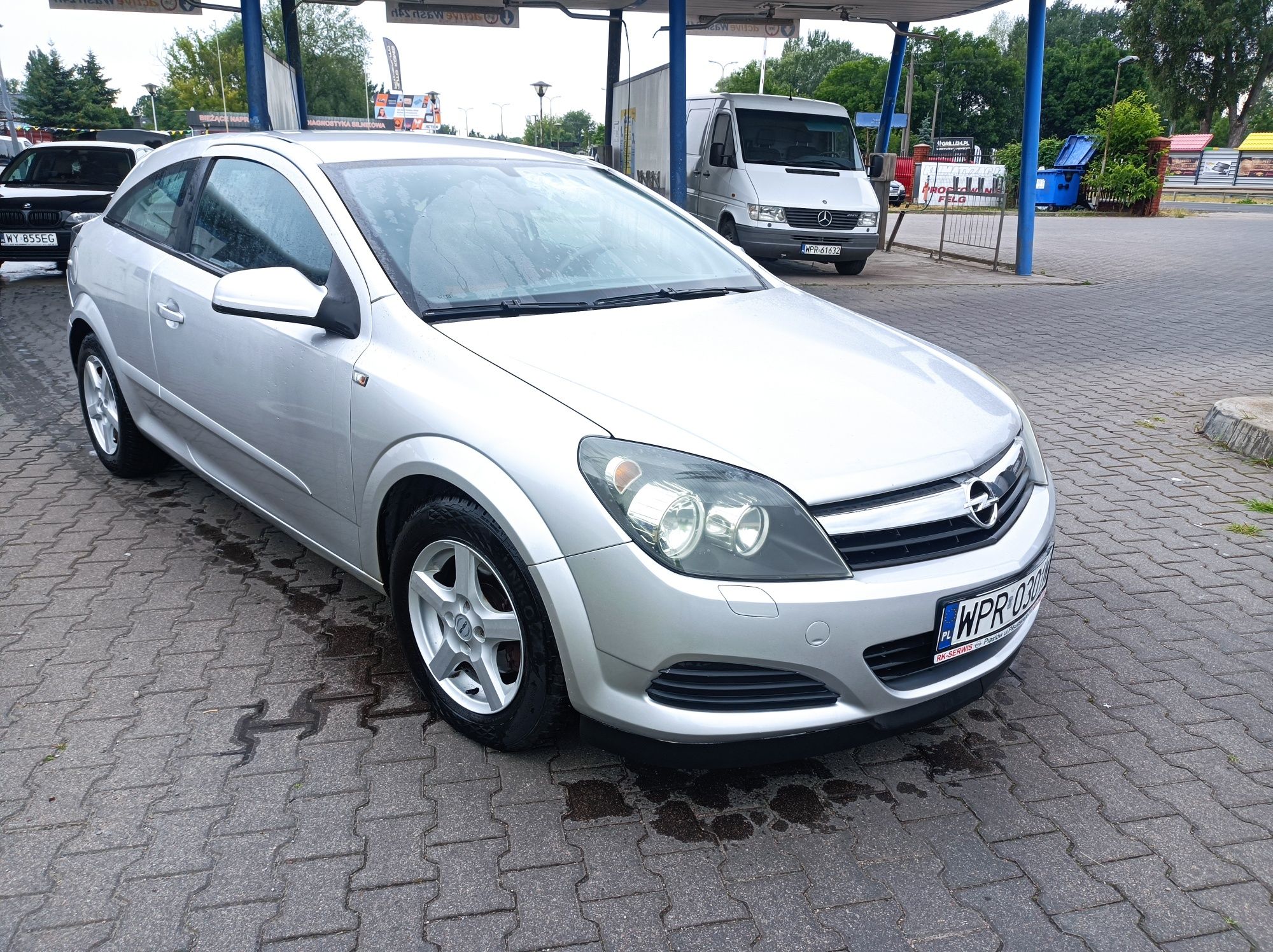 Astra GTC 1,4-16v Bez korozji klima