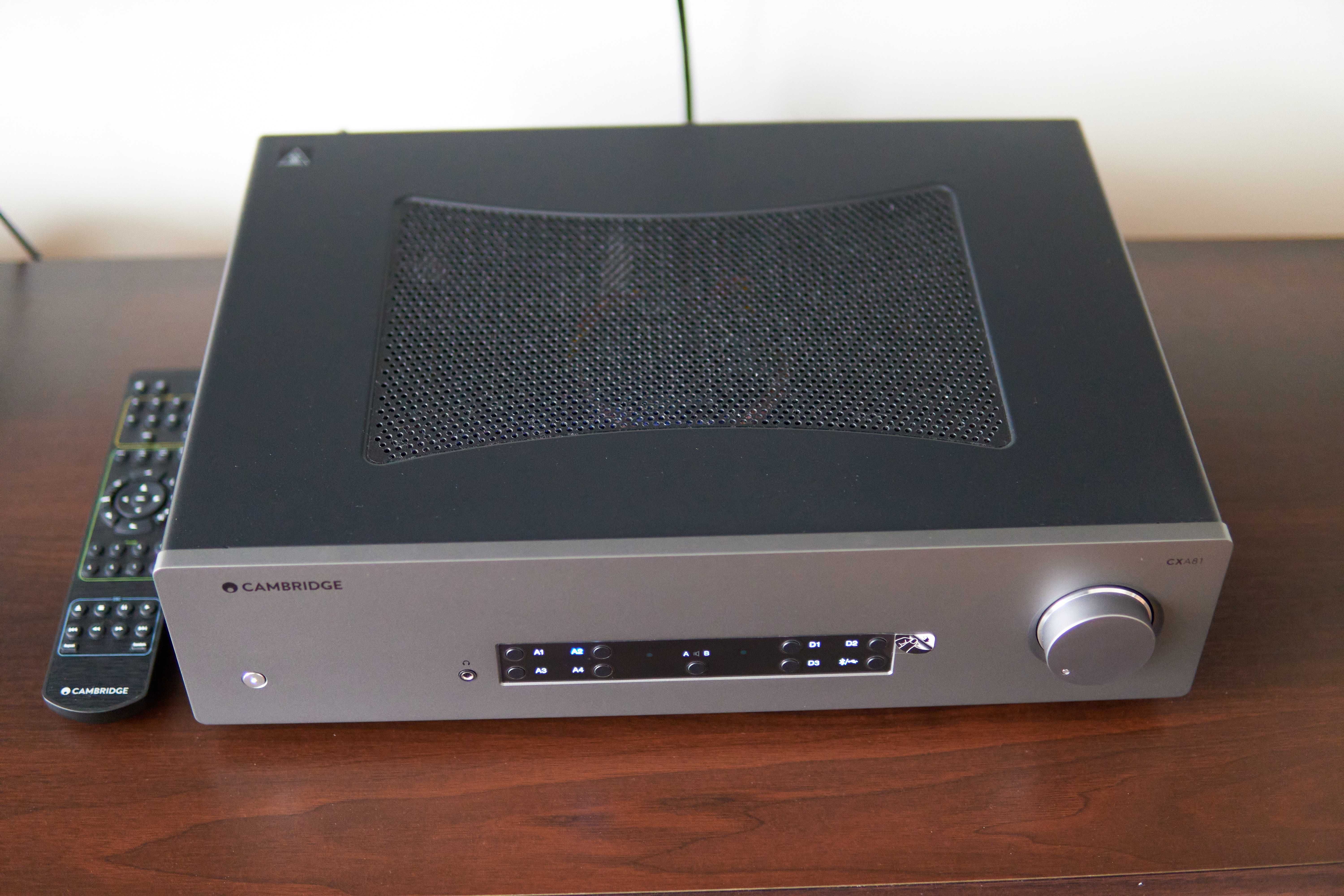 Cambridge Audio CXA81 (Szary / Luna Grey) Wzmacniacz stereofoniczny