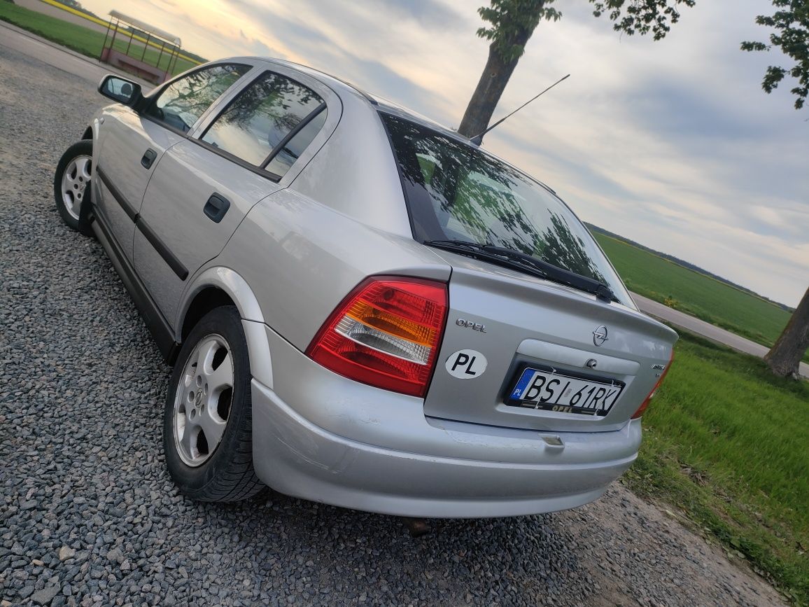 Opel Astra/2.0D/Klima/NiskiPrzebieg