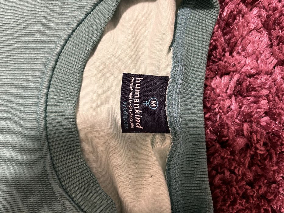 Кофта Humankind