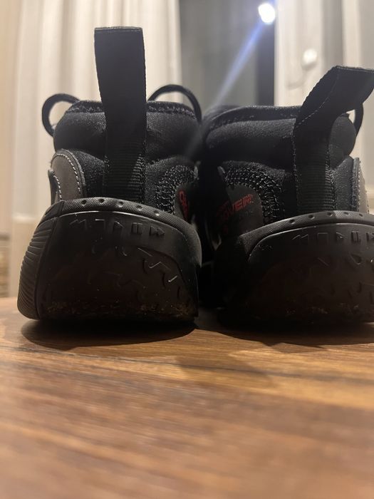 Кросівки nike . Дитячі . Розмір 34, us 2,5 , 21,5 cm.