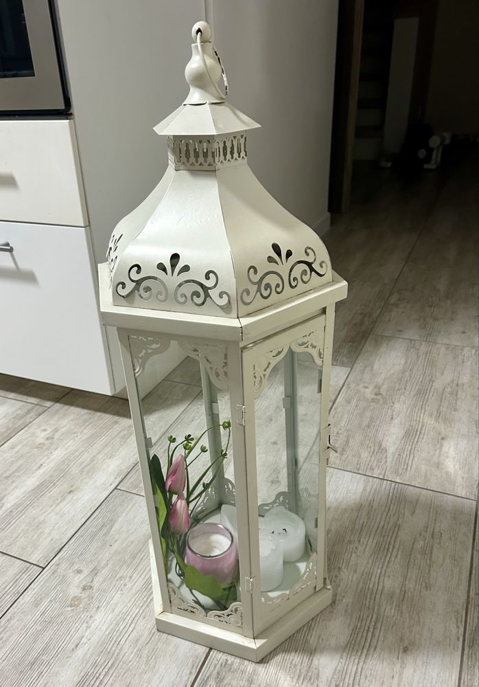 Latarenka metalowa tomantyczna