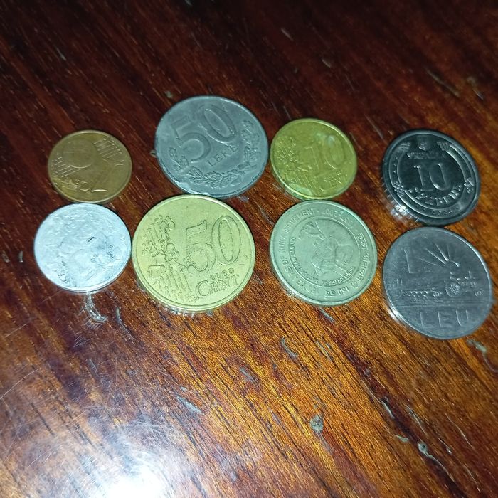 Продам монеты разные страны