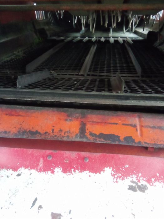 Продам Комбайн Нива