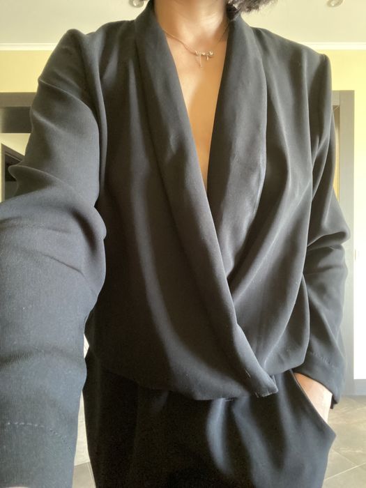 Чорний комбінезон