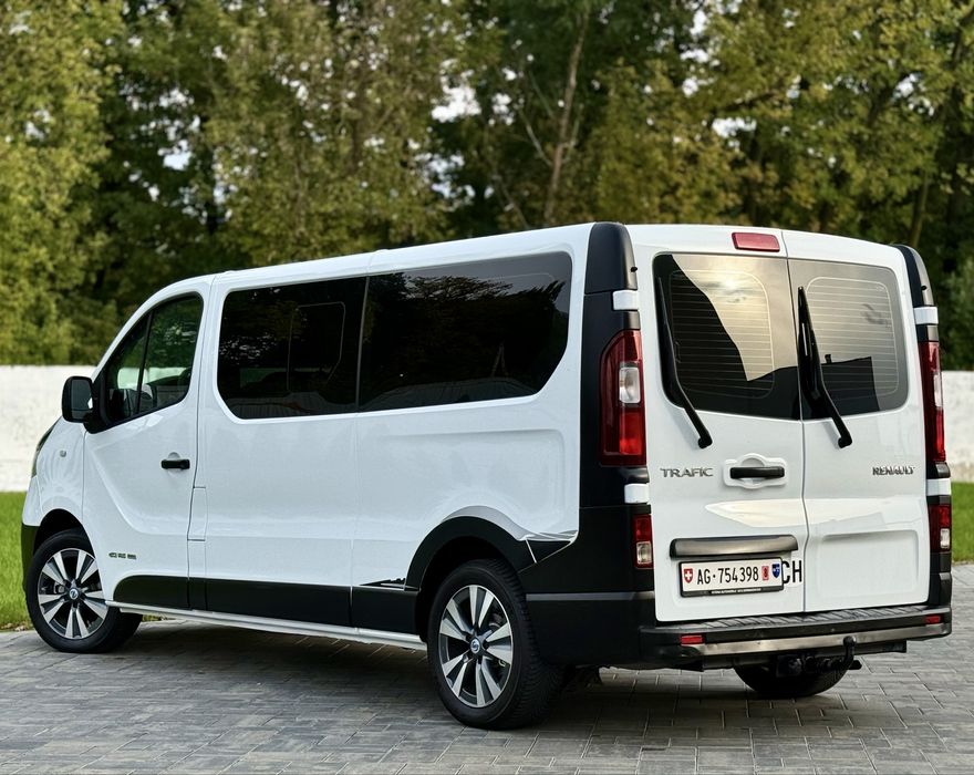 Renault Trafic 9-місць ПАСАЖИР