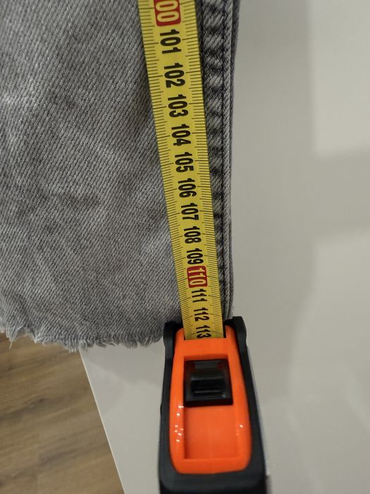 Сірі джинси Zara 34