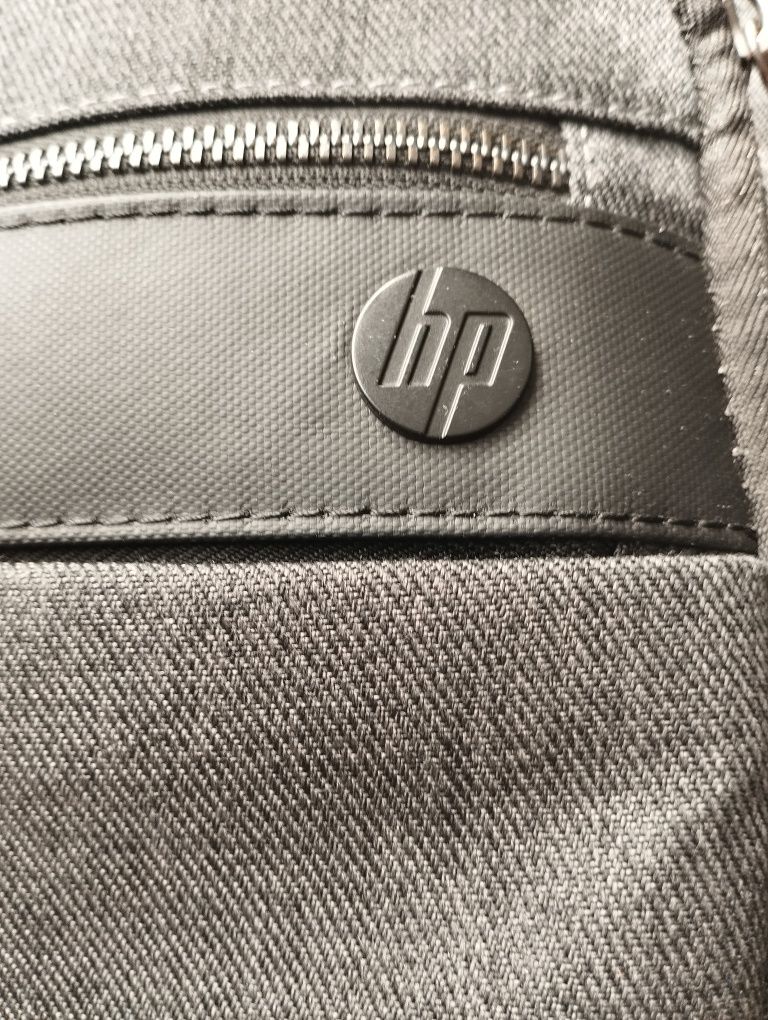 HP torba na laptopa z ładowaniem