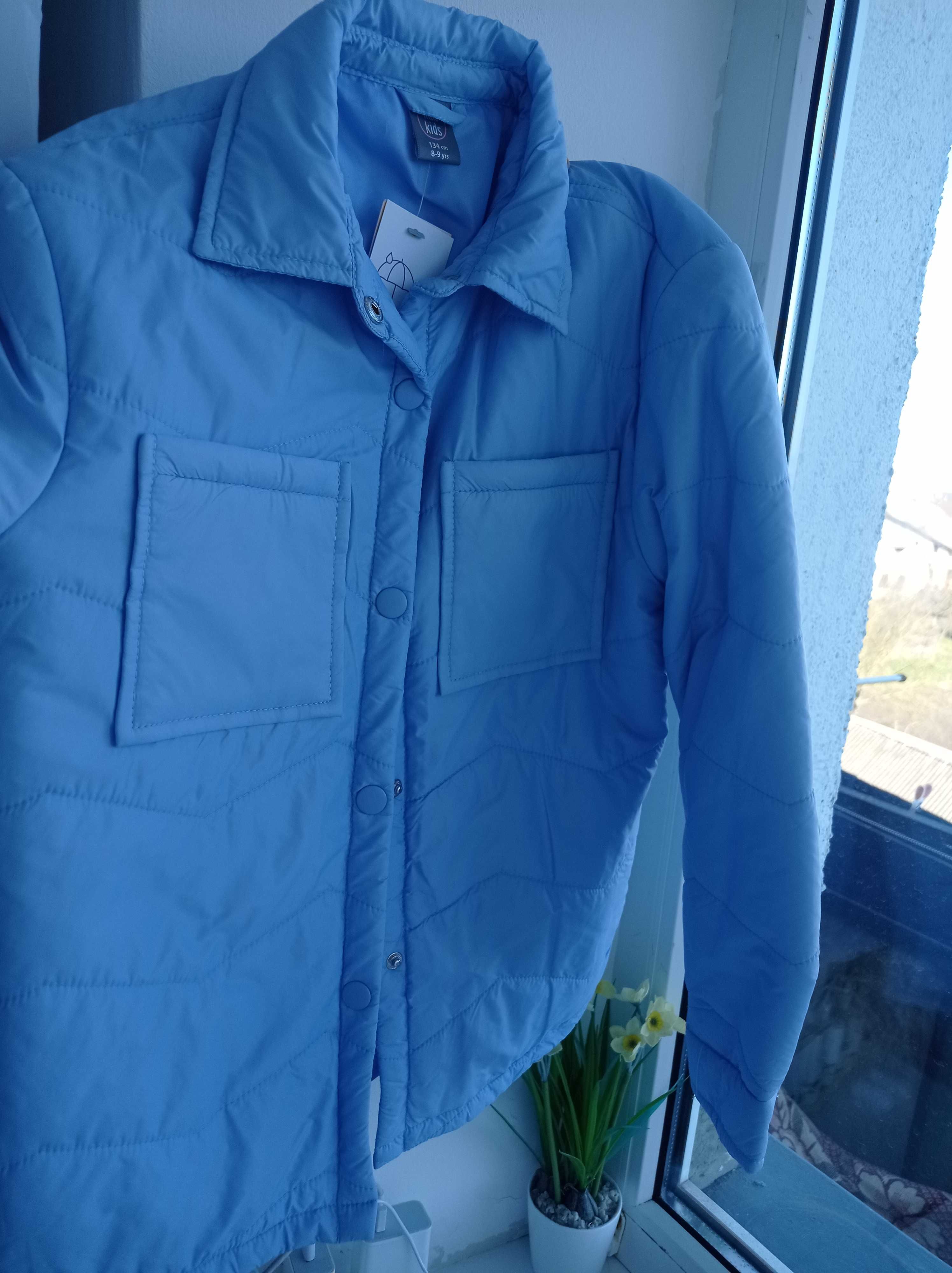 Курточка сорочка стьобана весняна на дівчинку 8-9 років
