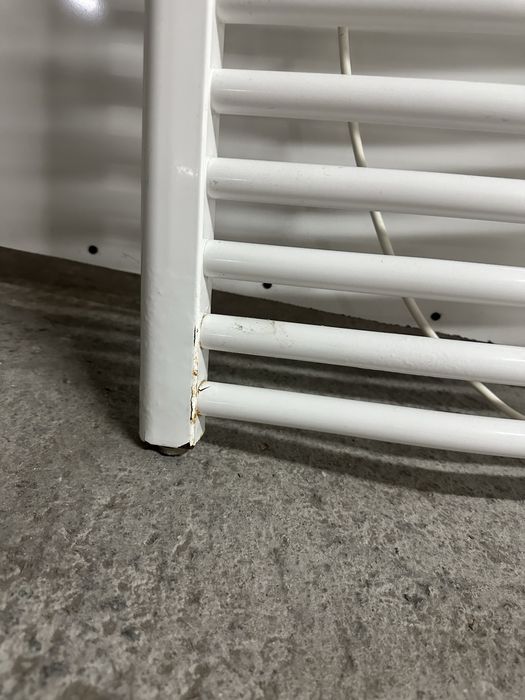 Toalheiro Elétrico / Radiador de Casa de Banho