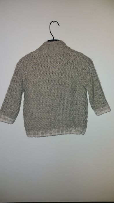 30€ o lote - Sweat com Capuz Sfera e Casaco quentinho Zara 2/3anos