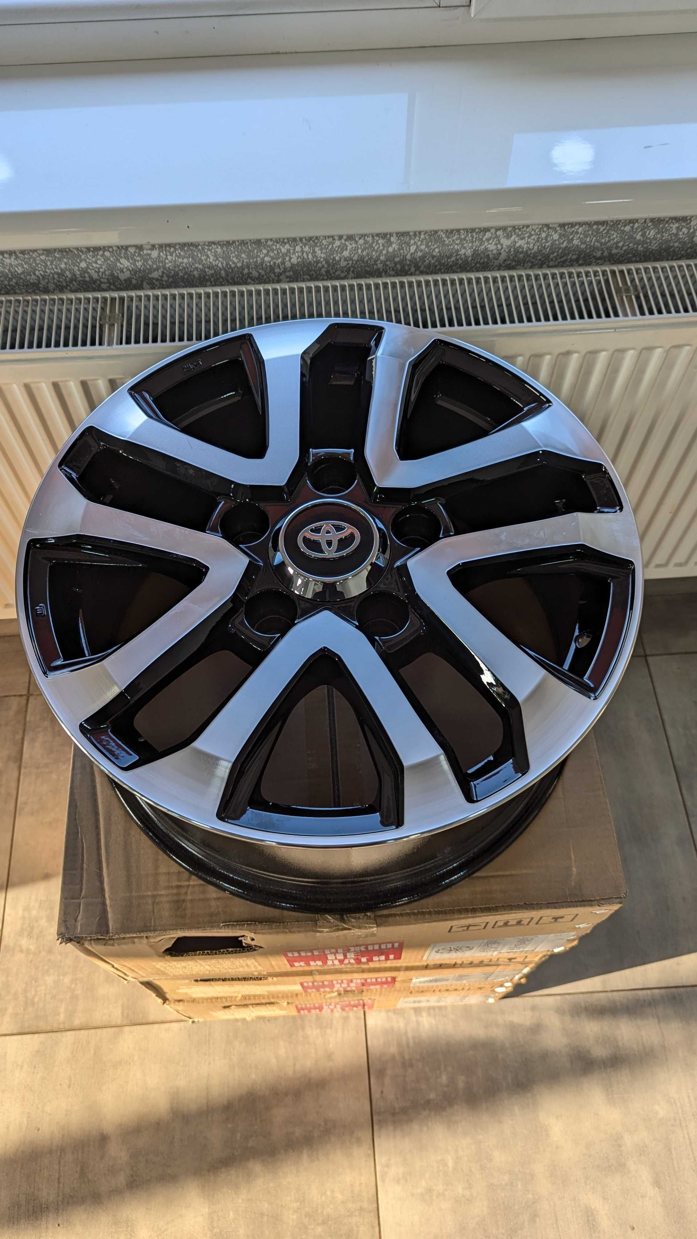 Нові диски Toyota 5/150 R18 8J ET45 dia110.2mm
