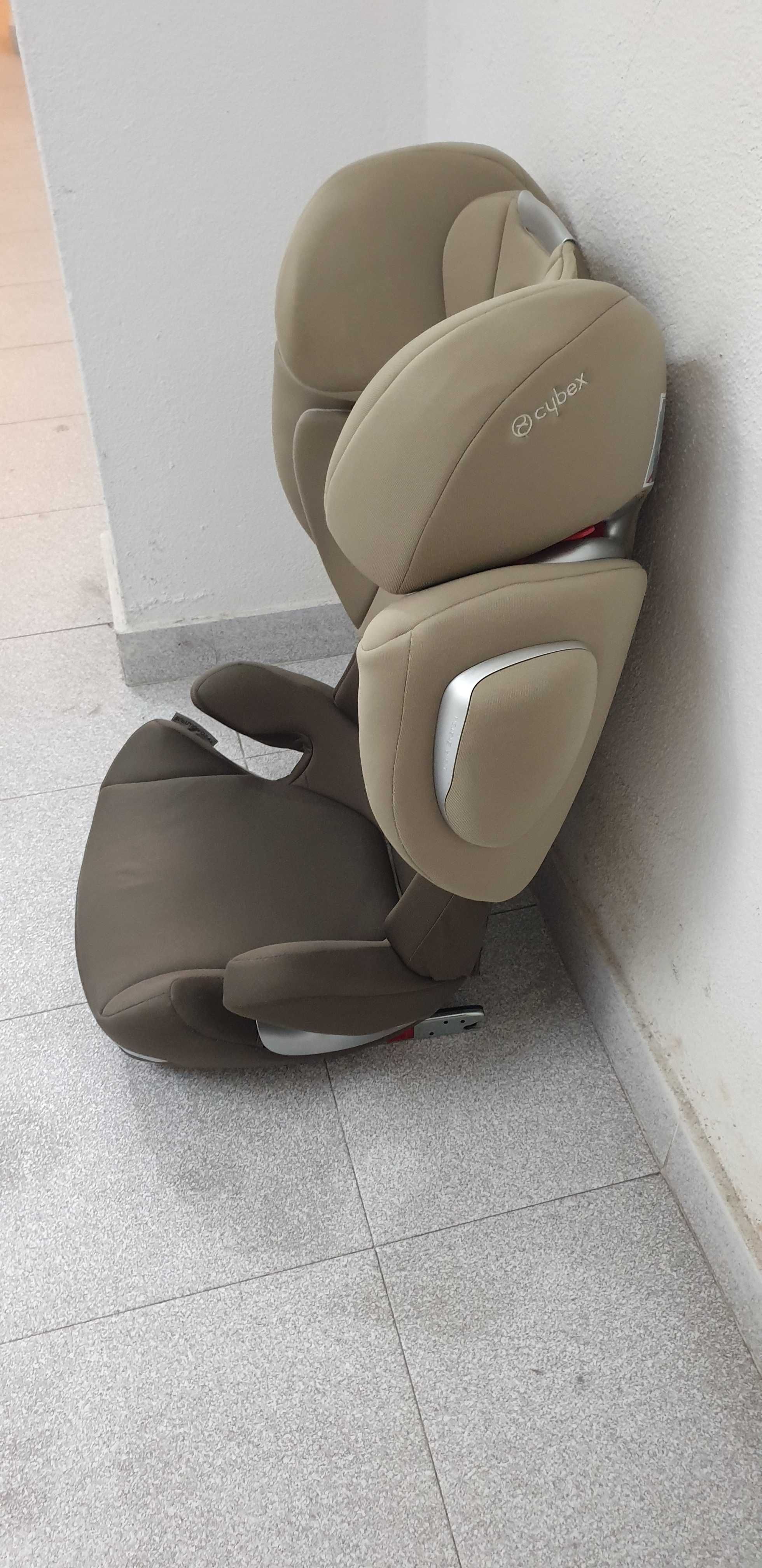 Cadeira auto cybex solution