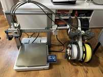 Drukarka 3D Bambulab A1 z AMS 89h przebiegu