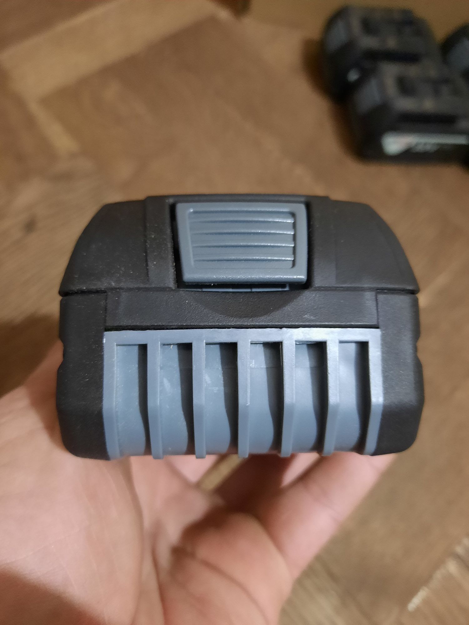 Оригінал(05/2023),нові!!Аккумулятор Bosch  GBA 18 V 5,0 Ah/90Wh