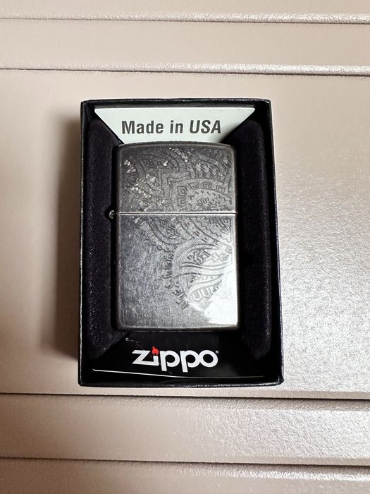 Zippo nowa zapalniczka