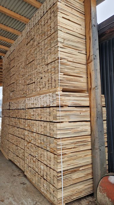 Deska paletowa 2 gat 100x22x800,1200x22x1000, 100x22x1200 niekorowana