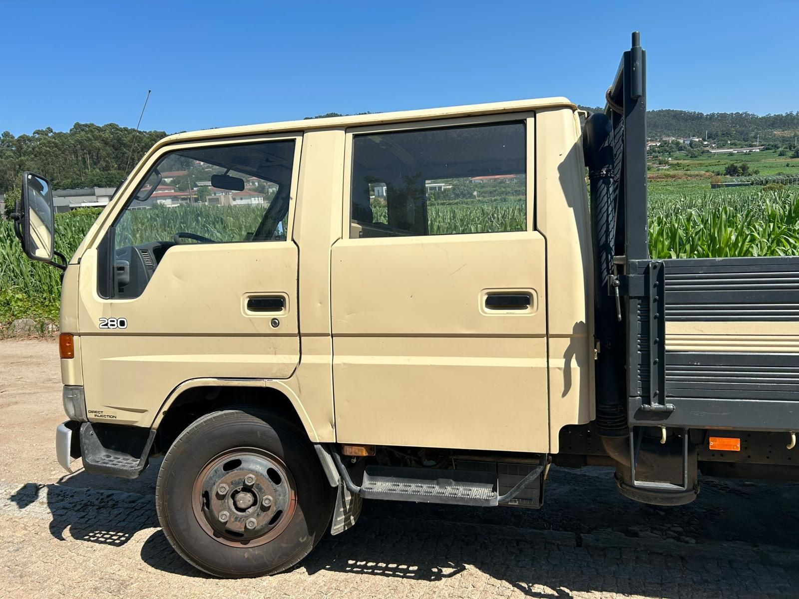 Camião Toyota Dyna
