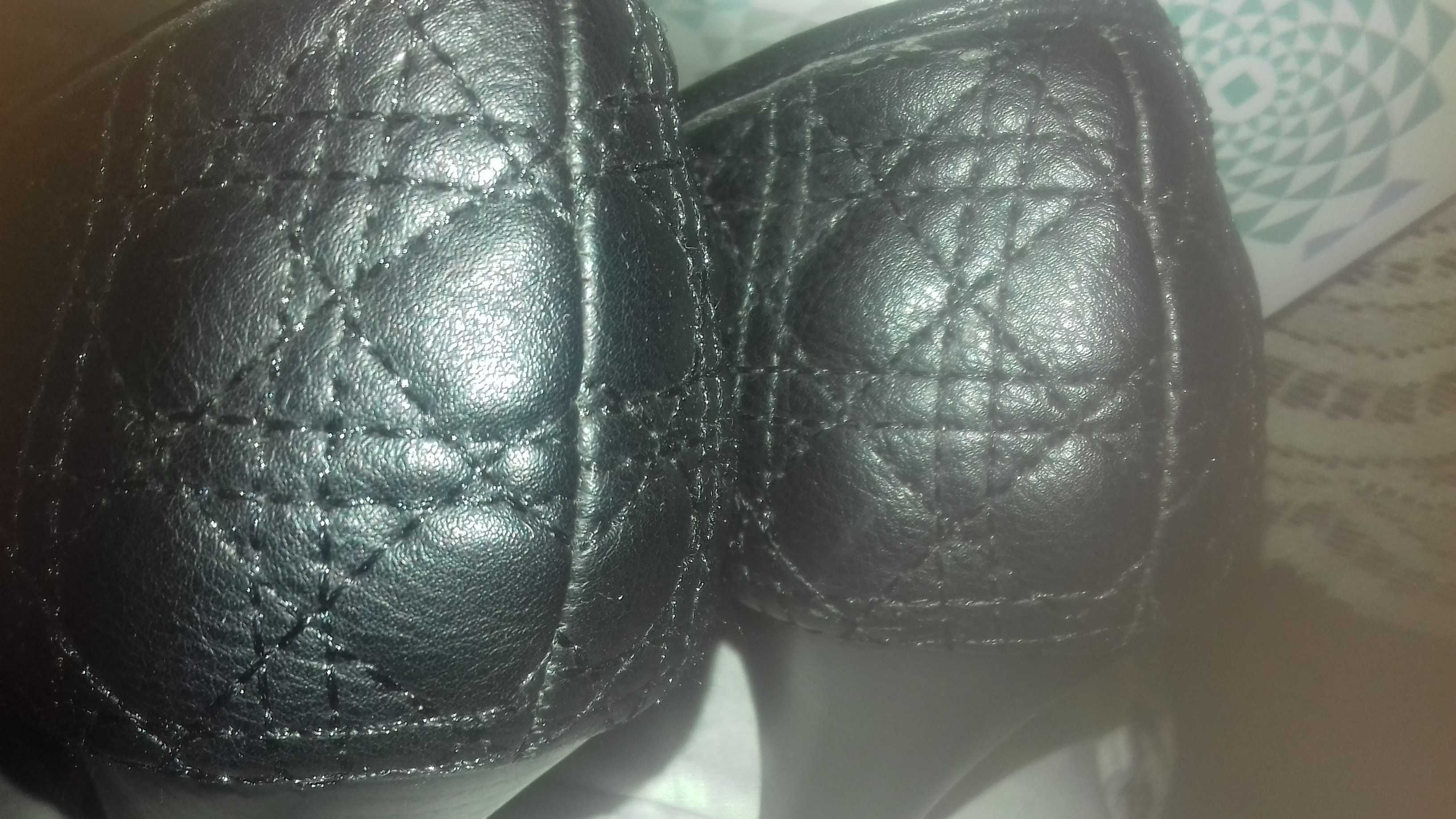 Damskie buty na obcasie słupku