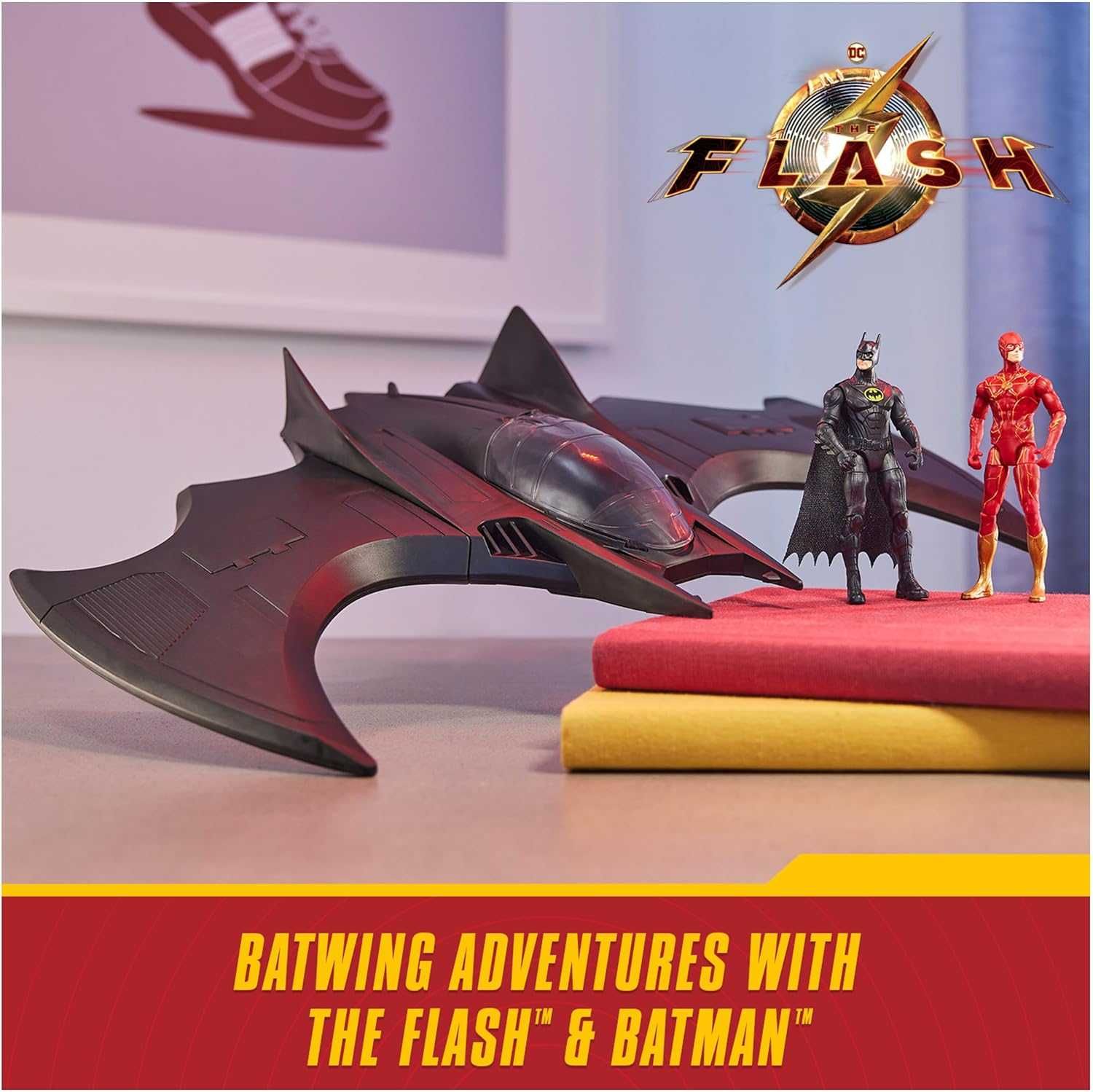 Бетлітак з фігурками Бетмена та Флеша Оригінал The Flash Batwing Set