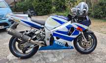 Suzuki GSXR 750 K1