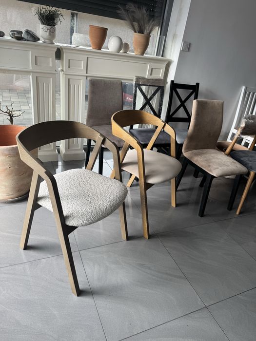 Zestaw mebli STÓŁ FI 100 + 4x krzesło drewniane