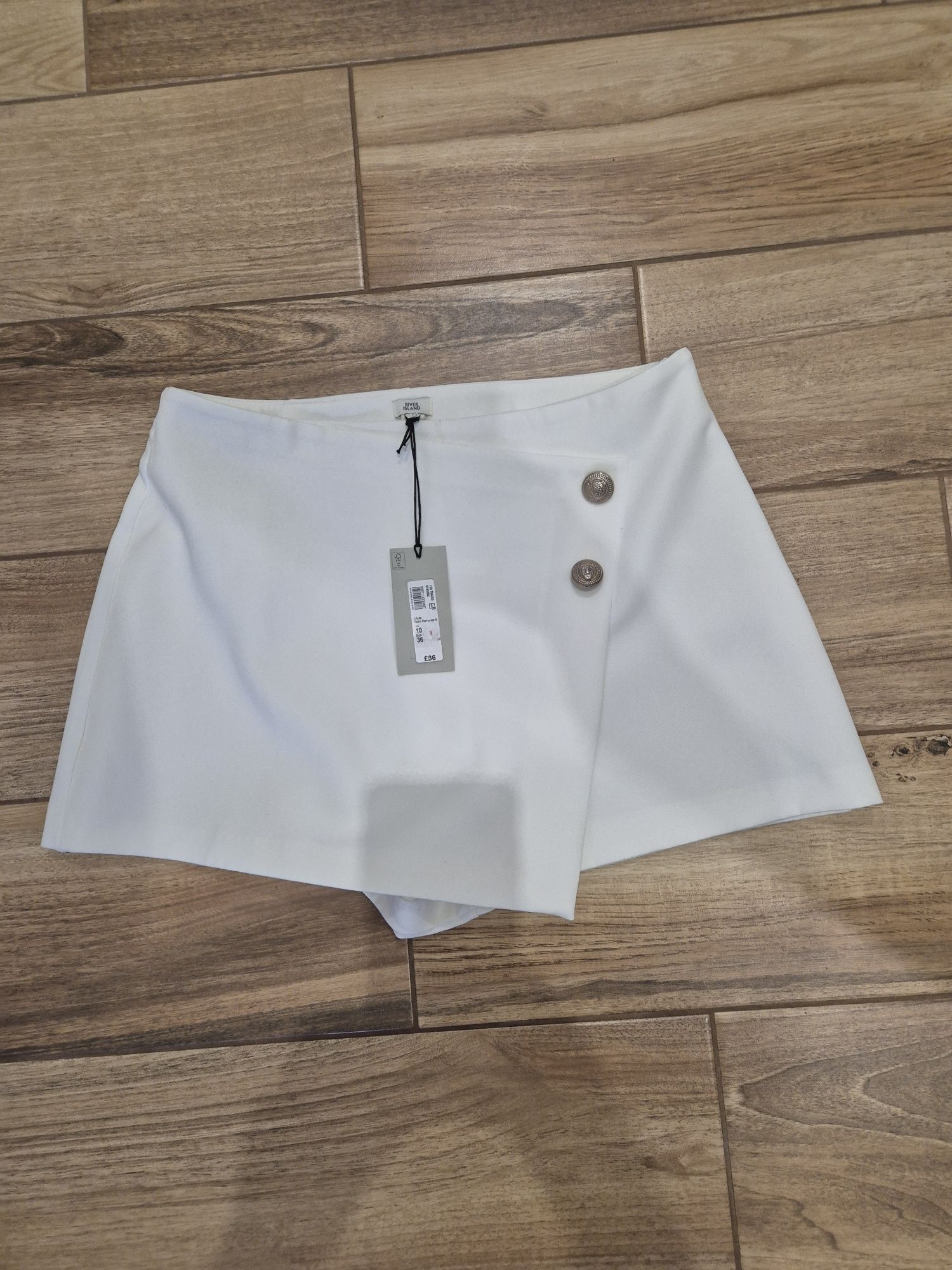 Nowe z metką spódnico spodenki szorty River Island M  białe
