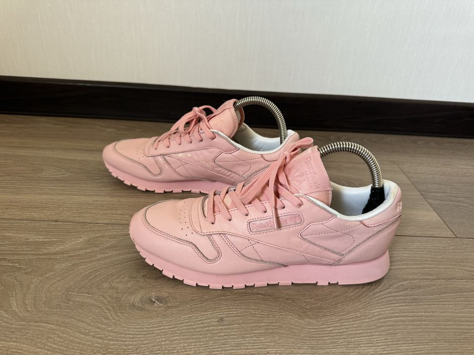 Кросівки Reebok 41-41.5 розмір шкіряні