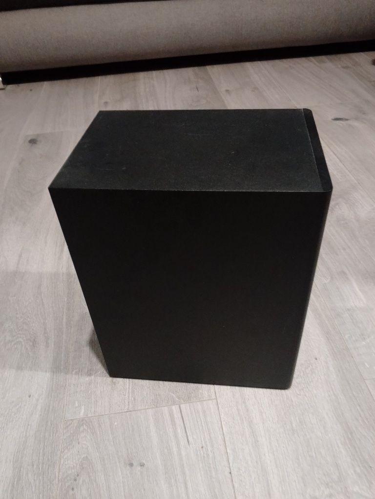 Sprzedam subwoofer 250 watt