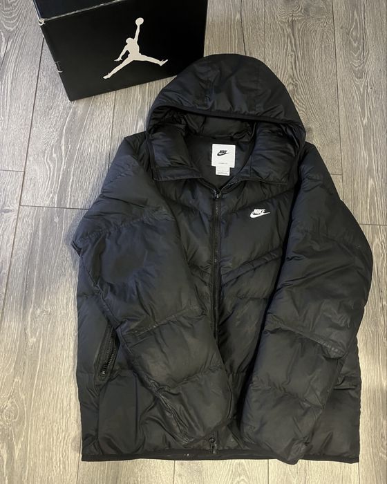 Ккртка nike storm fit