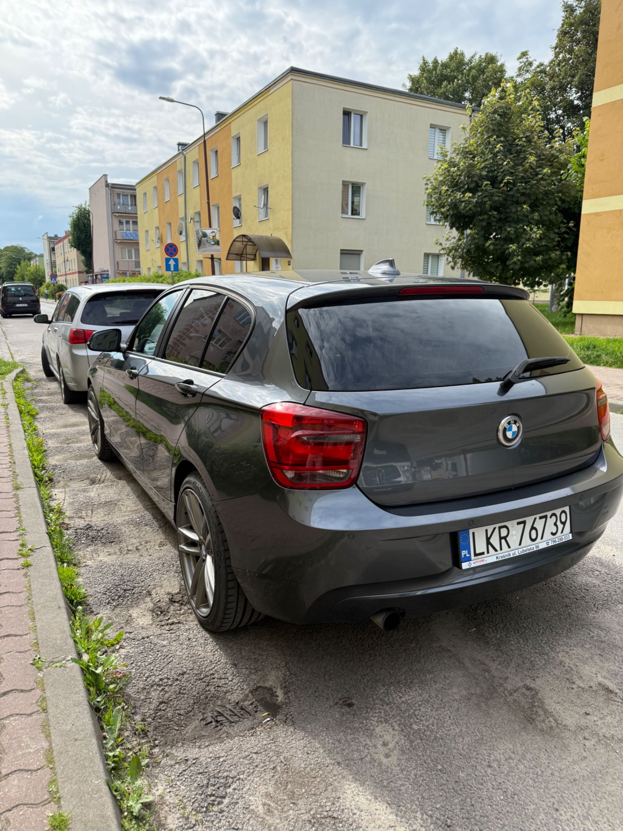 Bmw Seria 1 , 2011 r , dobry stan , 1.6 turbo benzyna