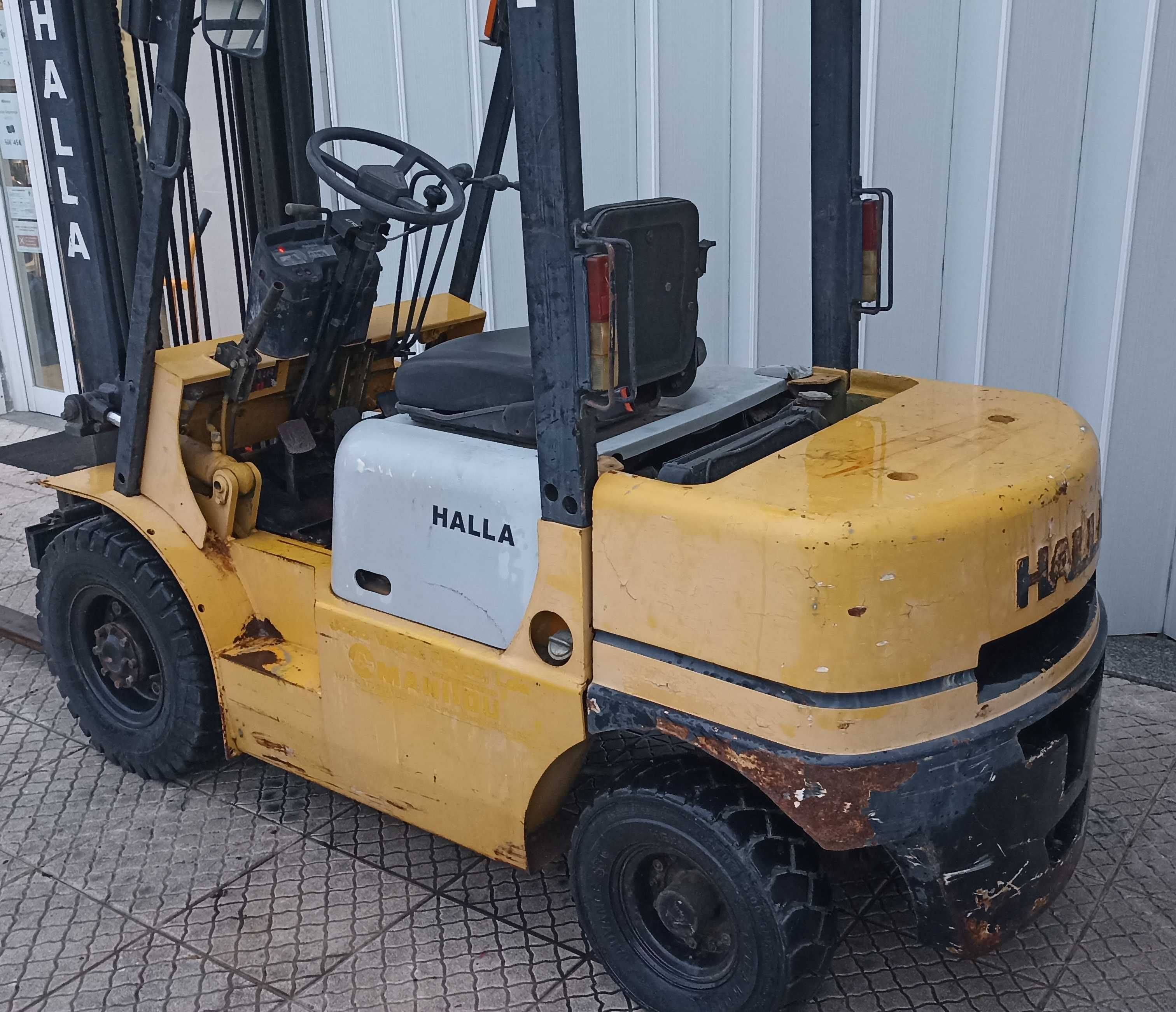 Empilhador Komatsu Halla