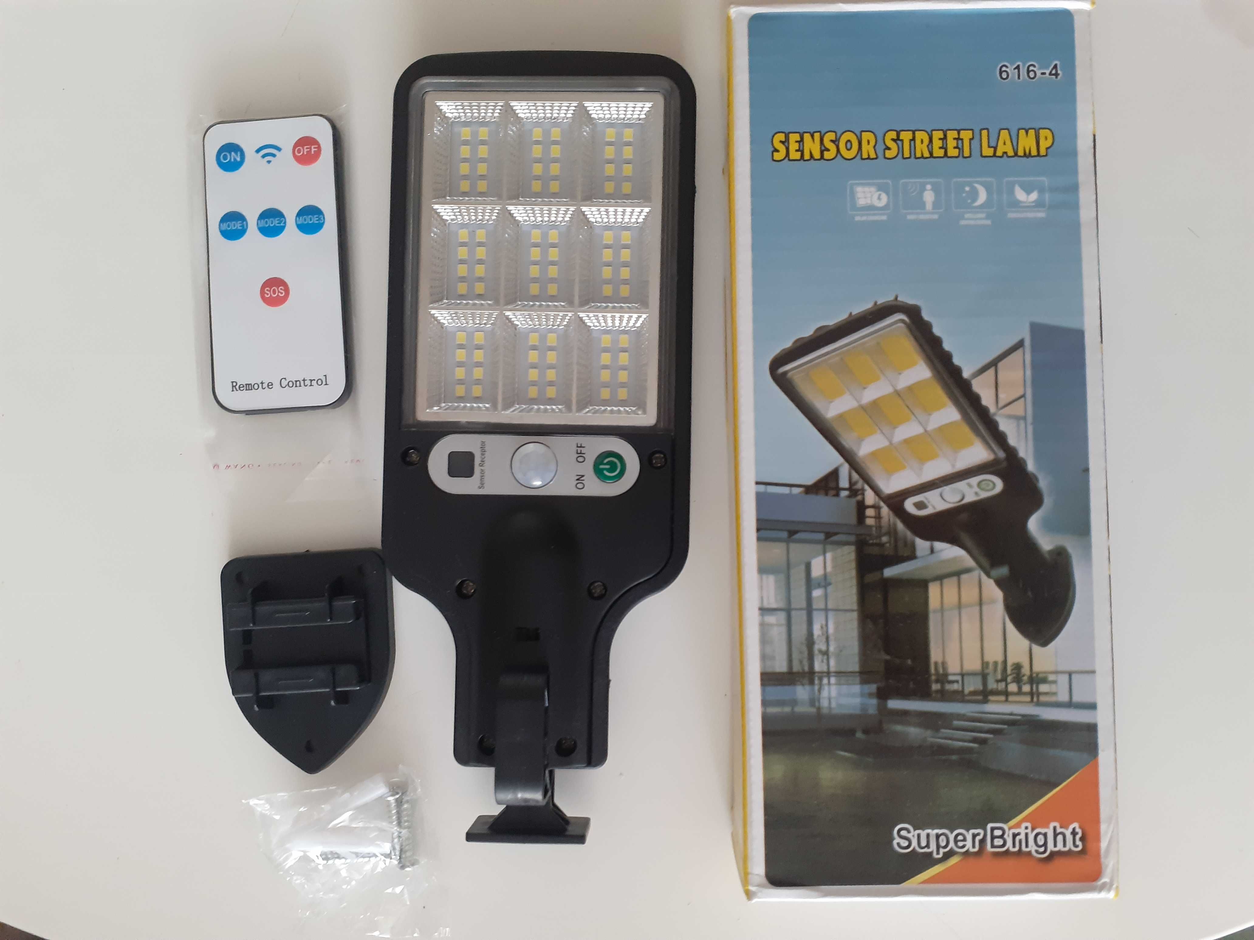 Sensor street lamp 616-4 із сонячною панеллю