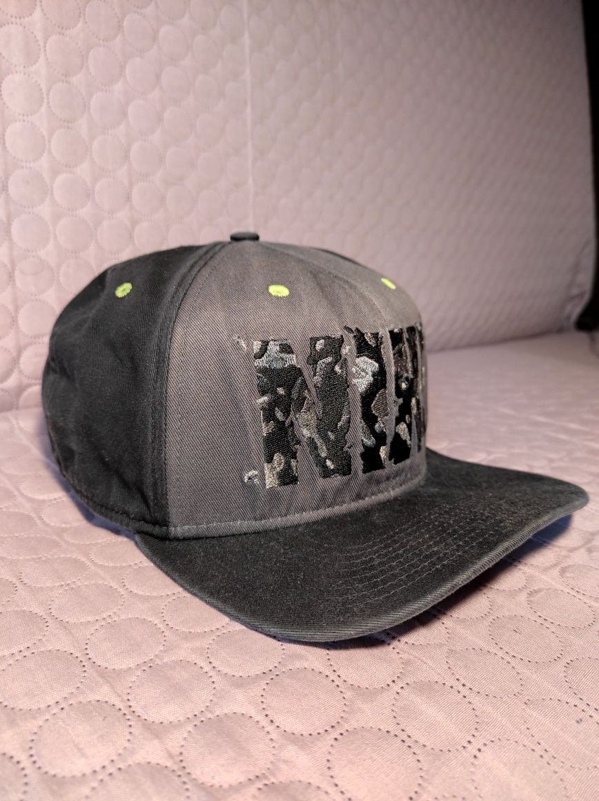 Czapka z daszkiem, Nike fullcap