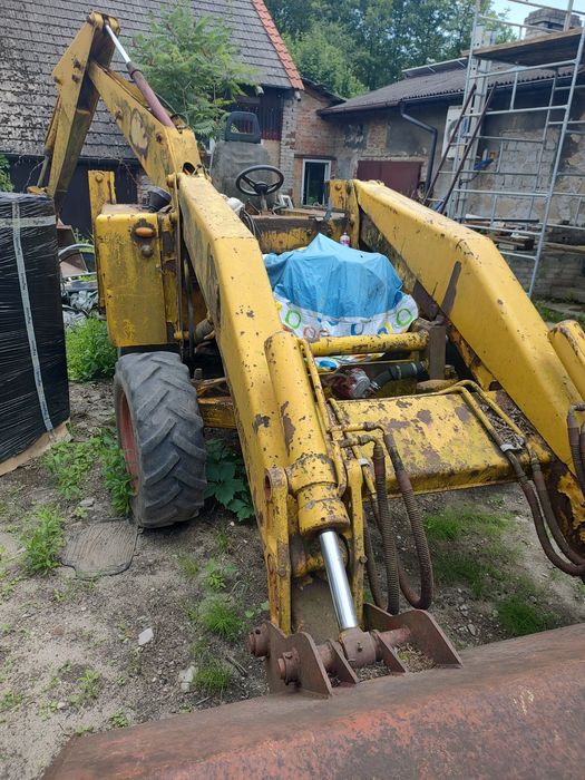 Siłownik rozdzielacz hydrauliczny JCB 3 części