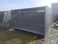 Ogrodzenie tymczasowe budowlane ażurowe / panel+stopa betonowa+obejma/