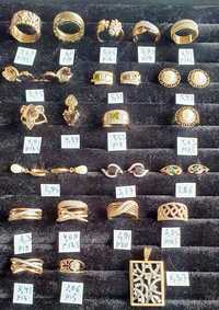 Продам золотые женские кольца