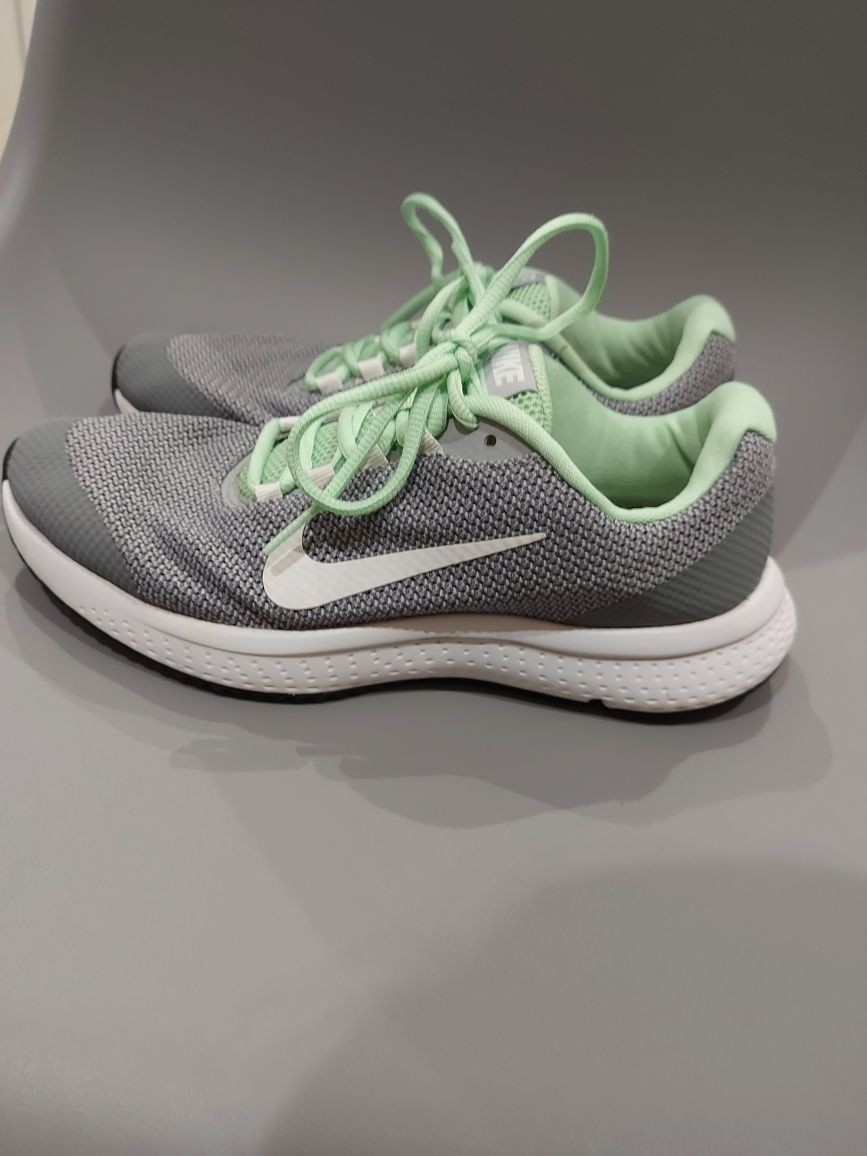 Buty damskie Nike Runallday