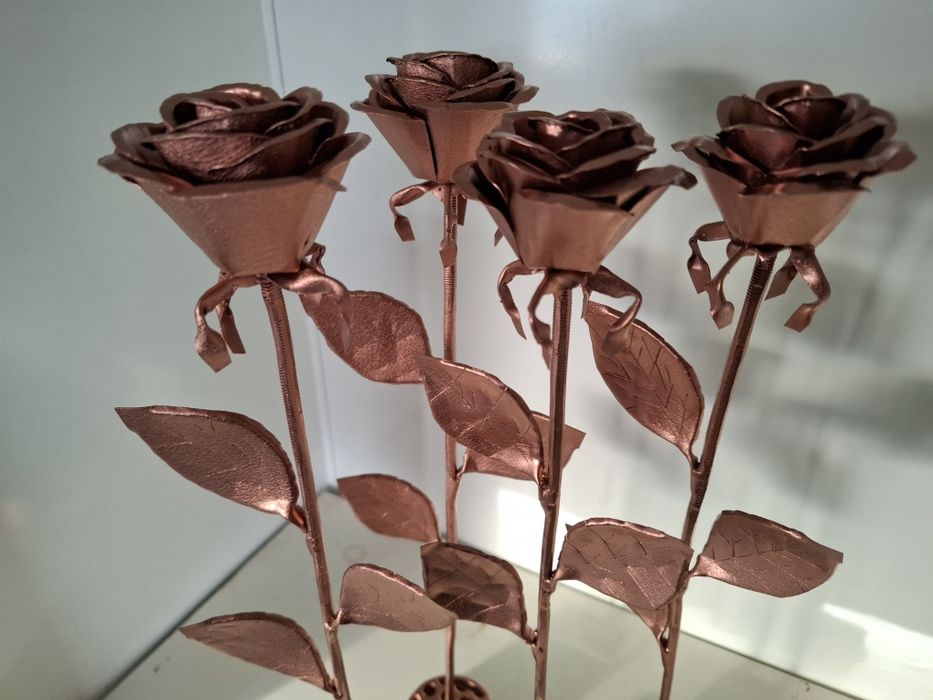 Róża stalowa ręcznie wykona (wieczna róża)na