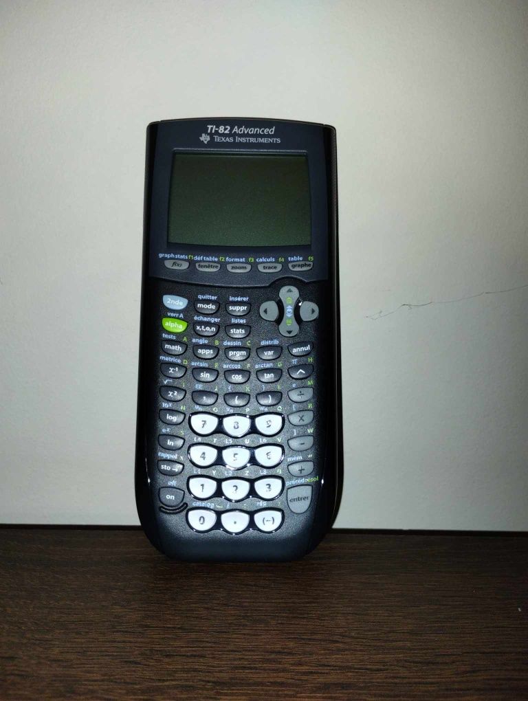 Kalkulator naukowy Texas Instruments TI-82