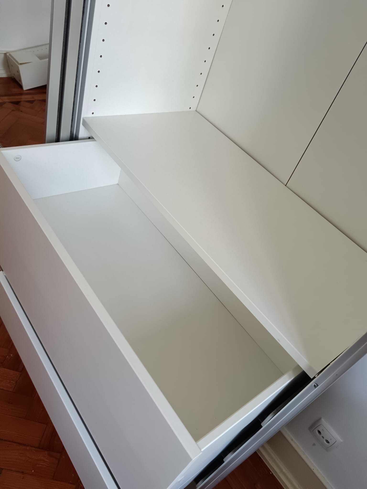 Armário Guarda Fatos para quarto NOVO - último preço