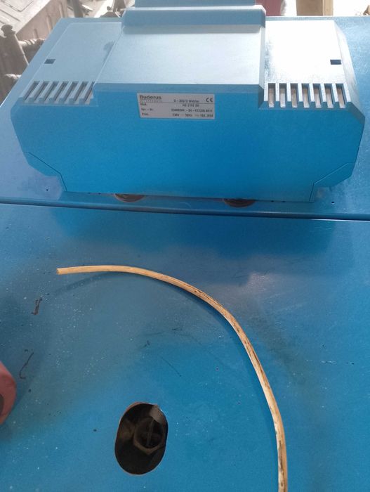 Sprzedam uzywany zeliwny piec olejowy Buderus