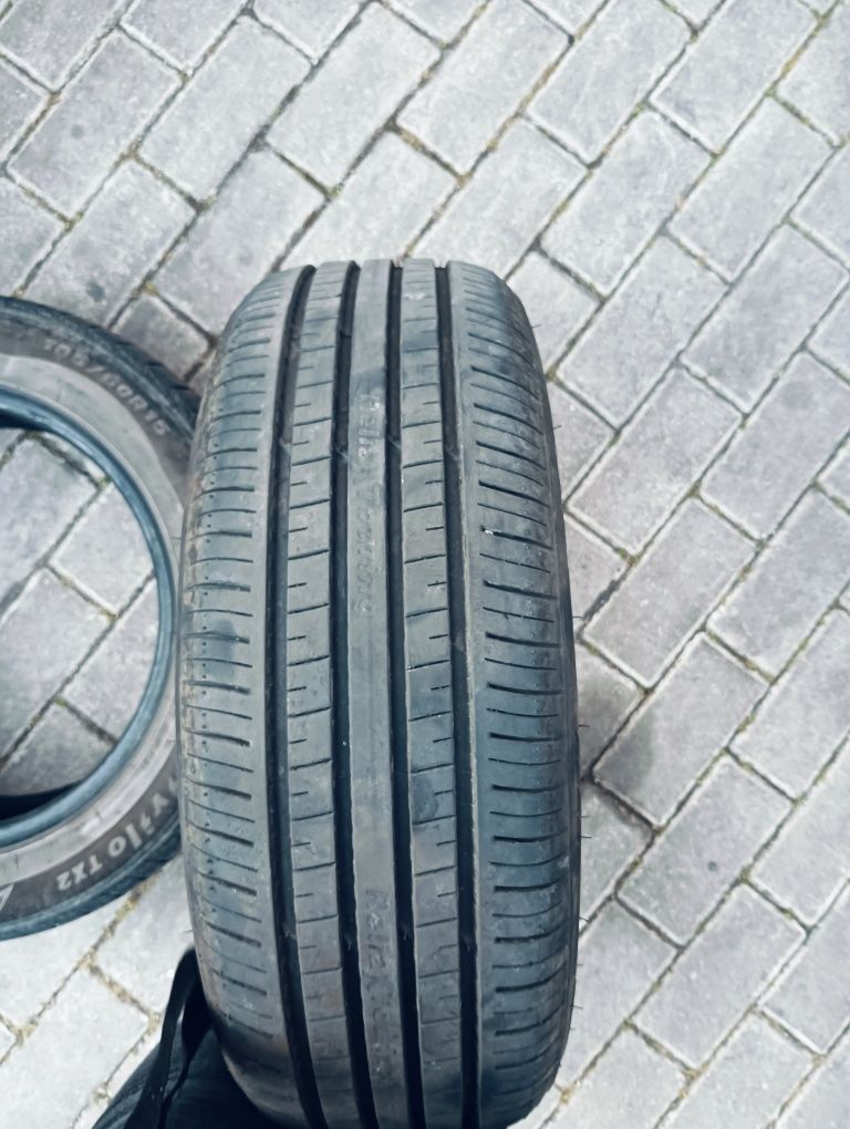 2 pneus p/carro marca diferente