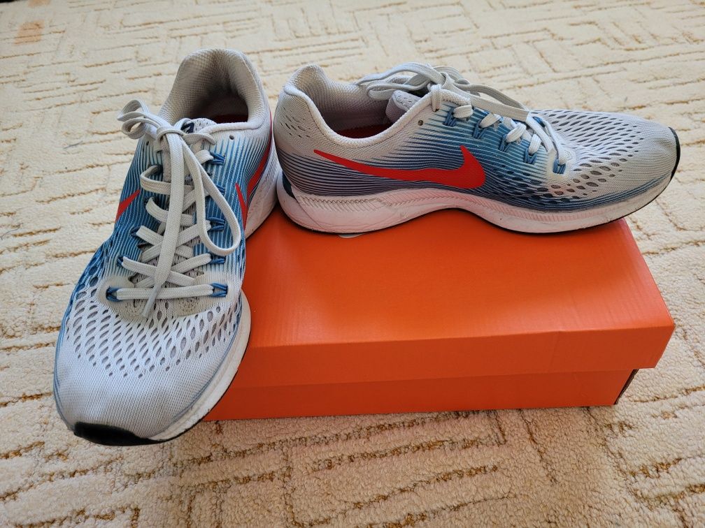 Кросівки для бігу Nike Air Zoom Pegasus 34 легкі
