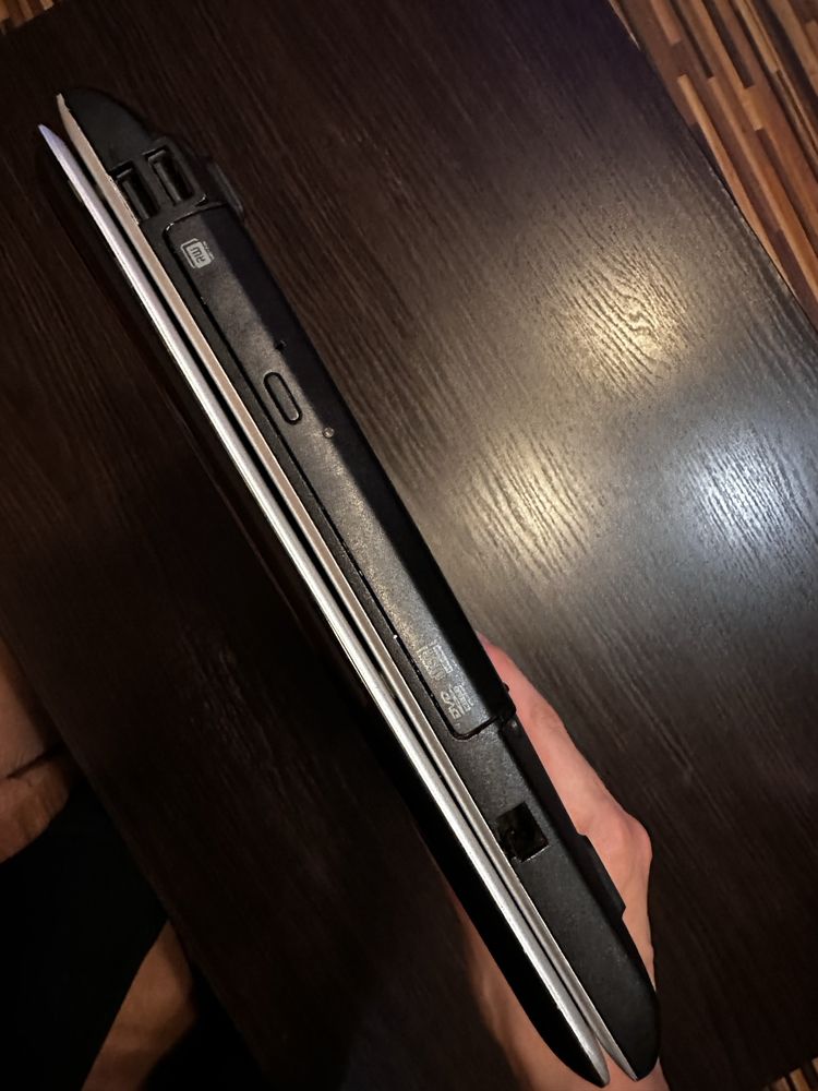 Ноутбук Samsung R518 (NP-R518-DA02UA)